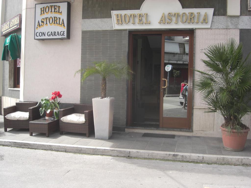 Hotel Astoria Pompei Pompeia Exterior foto